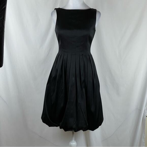 Maggy London Black Satin Glam Feminine Event Balloon Skirt Dress NWOT Size 4 - Picture 2 of 12